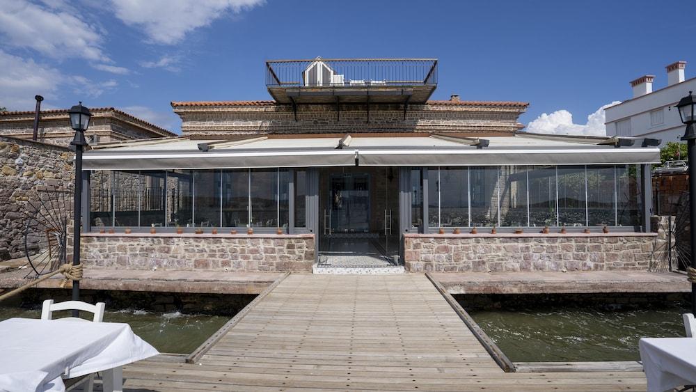 Villa Pietra Butik Otel Ayvalik Exterior foto